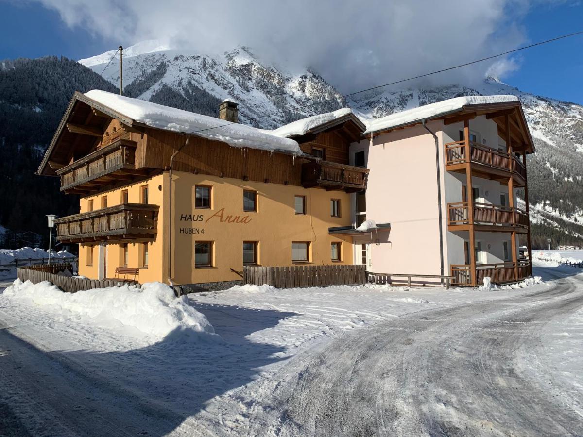 Hotel Haus Anna Längenfeld Exterior foto